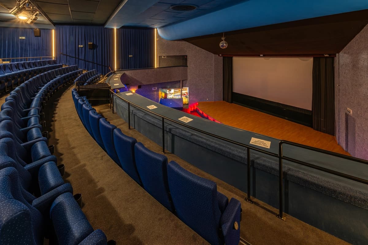 Kino interiér 5